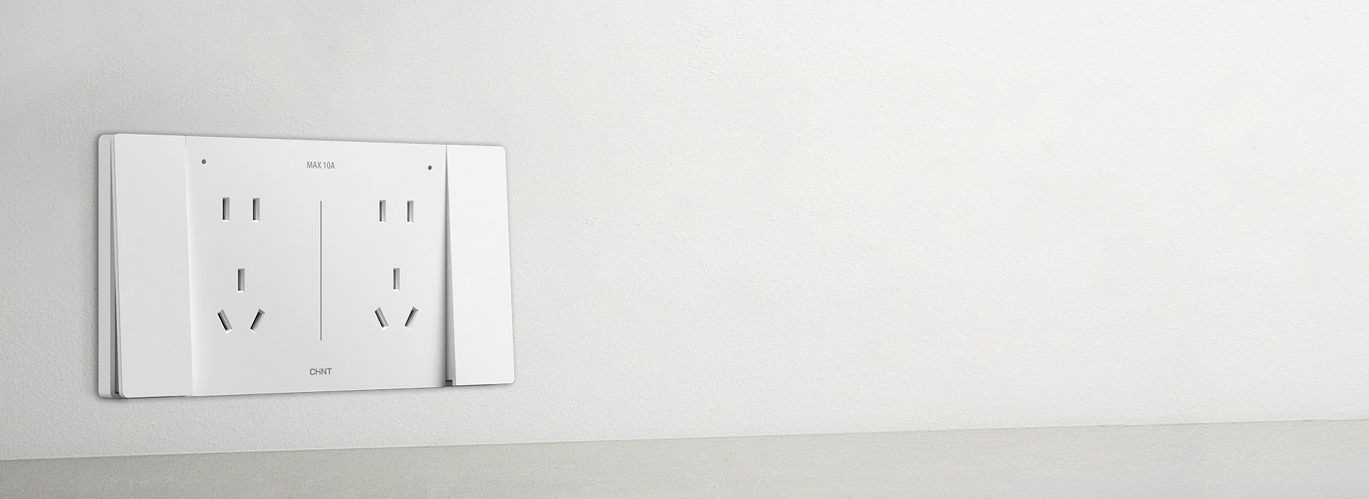 獨立開關控制 插座由對應的開關一對一控...