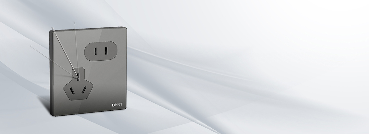 優(yōu)選材質(zhì)，安全保護(hù)設(shè)計(jì) 面板采用PC材...