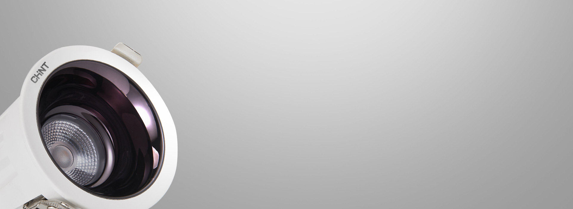 控光防眩 UV電鍍燈杯，光學反射減少眩...